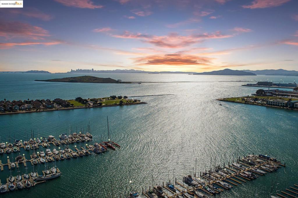 MLS #41104203 image #50