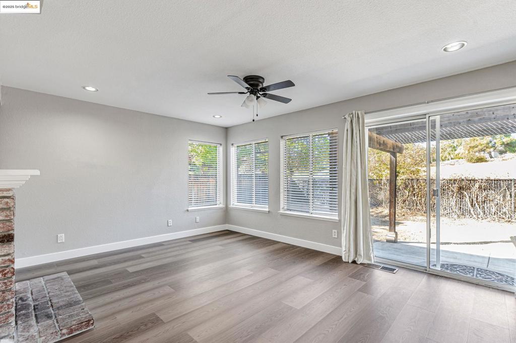 MLS #41109403 image #12