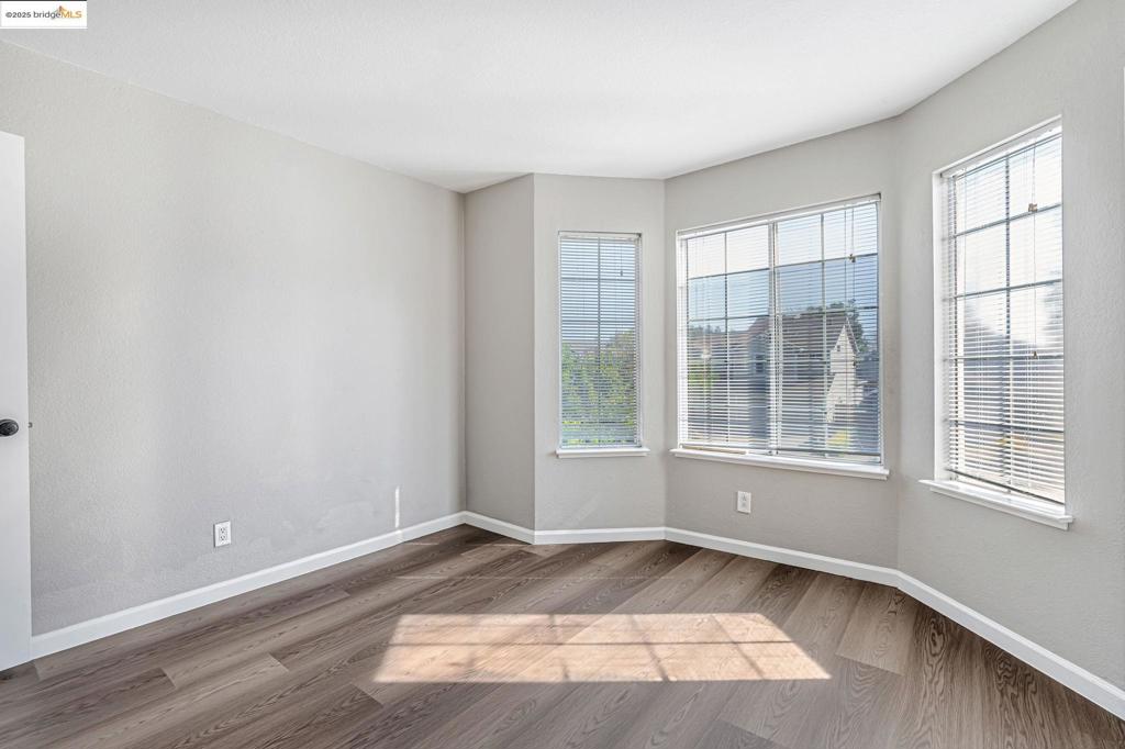 MLS #41109403 image #27