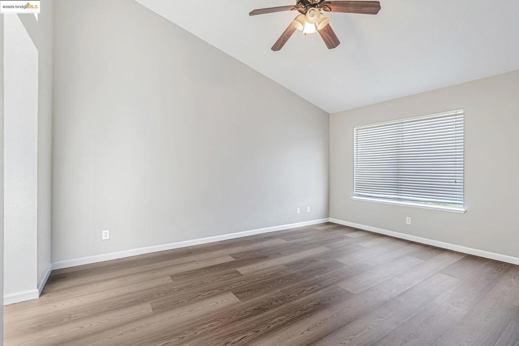 MLS #41109403 image #28