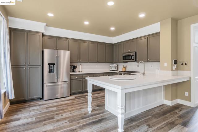 MLS #41109415 image #15