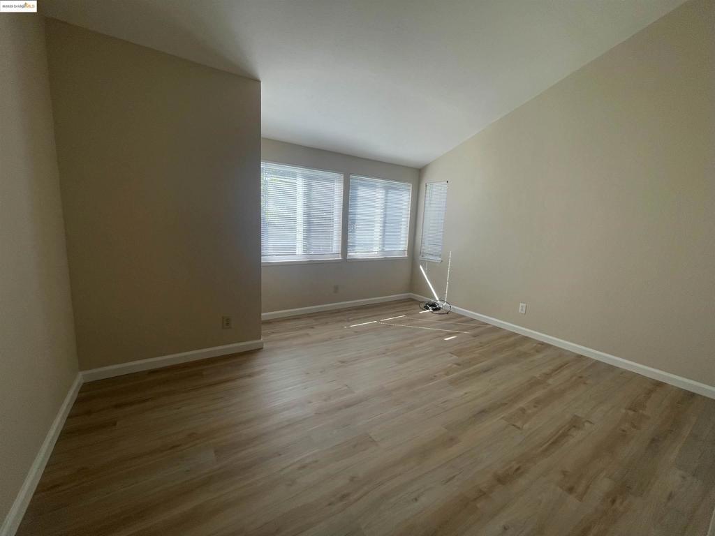 MLS #41110553 image #24