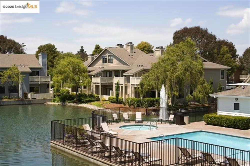 MLS #41111367 image #32