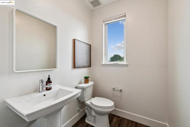 MLS #41111386 image #25