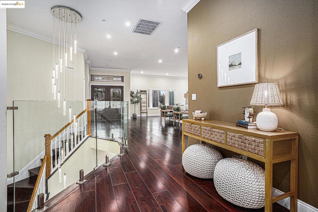 MLS #41111419 image #31