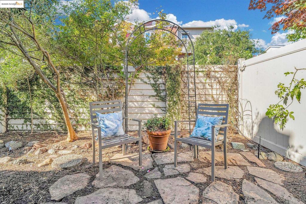 MLS #41111789 image #30