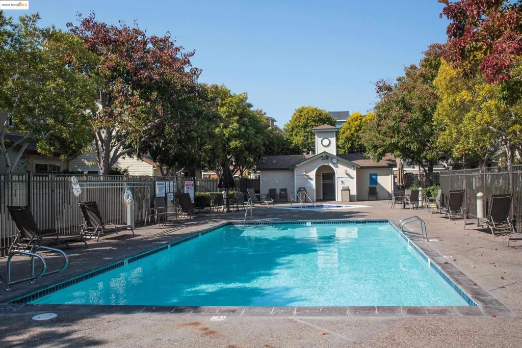 MLS #41111789 image #42