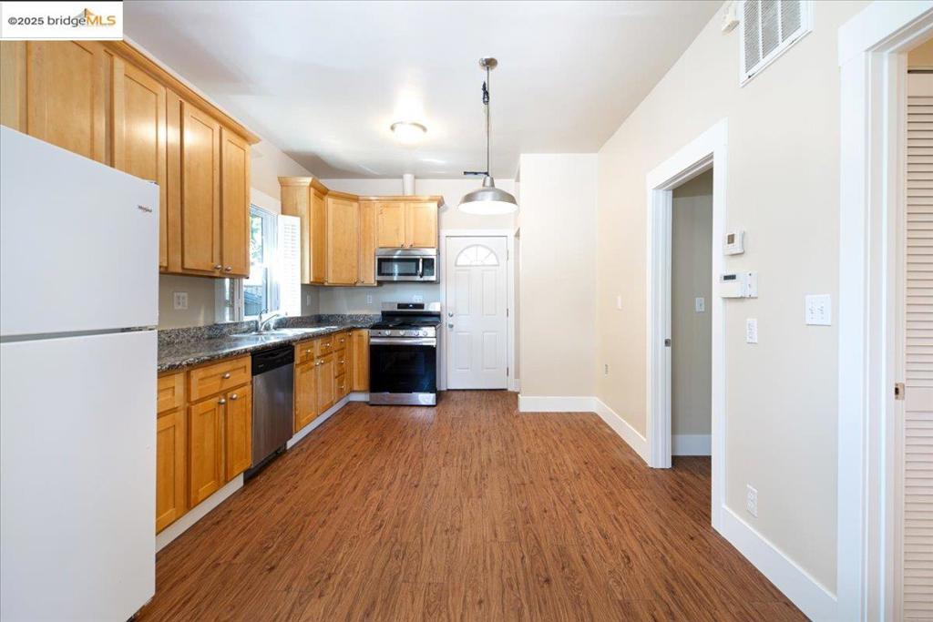 MLS #41112000 image #2