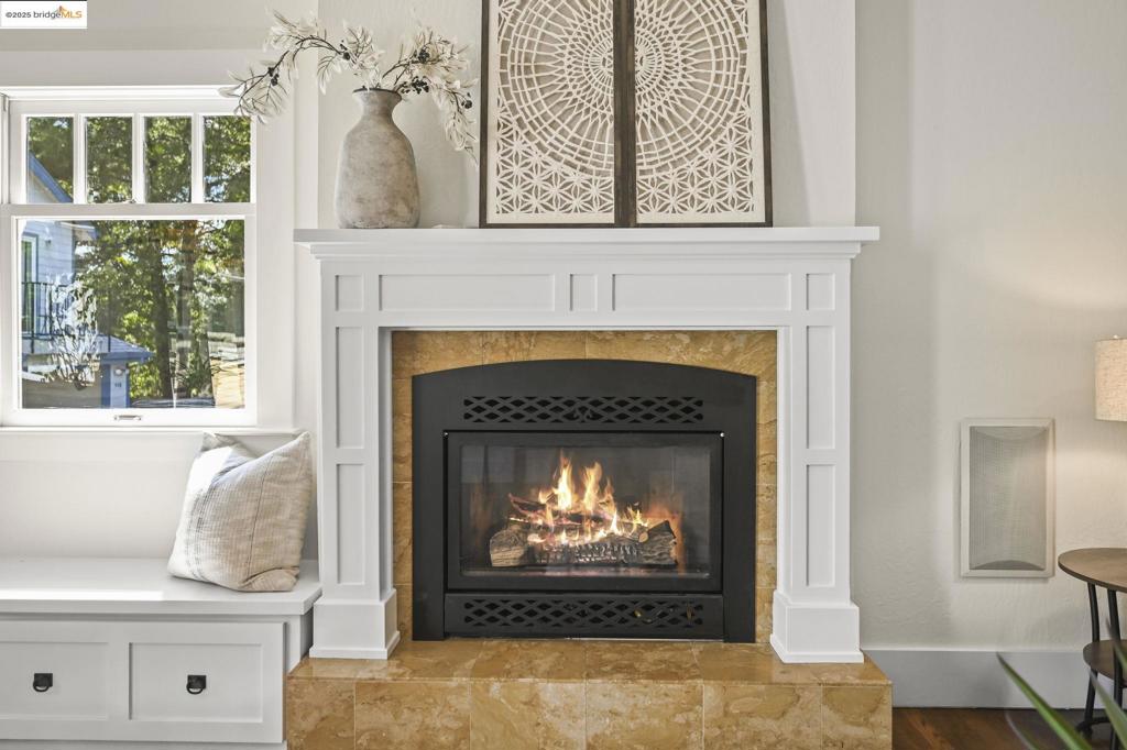 MLS #41112019 image #18