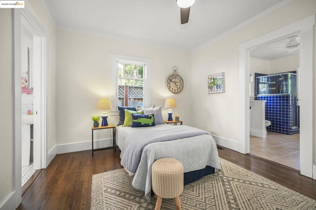 MLS #41112019 image #25