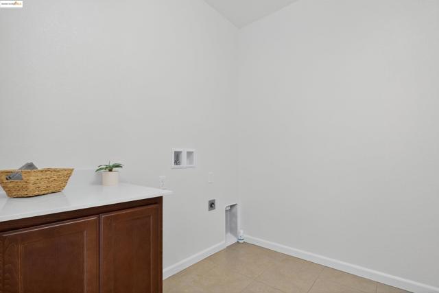 MLS #41112044 image #33