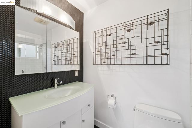 MLS #41112443 image #32