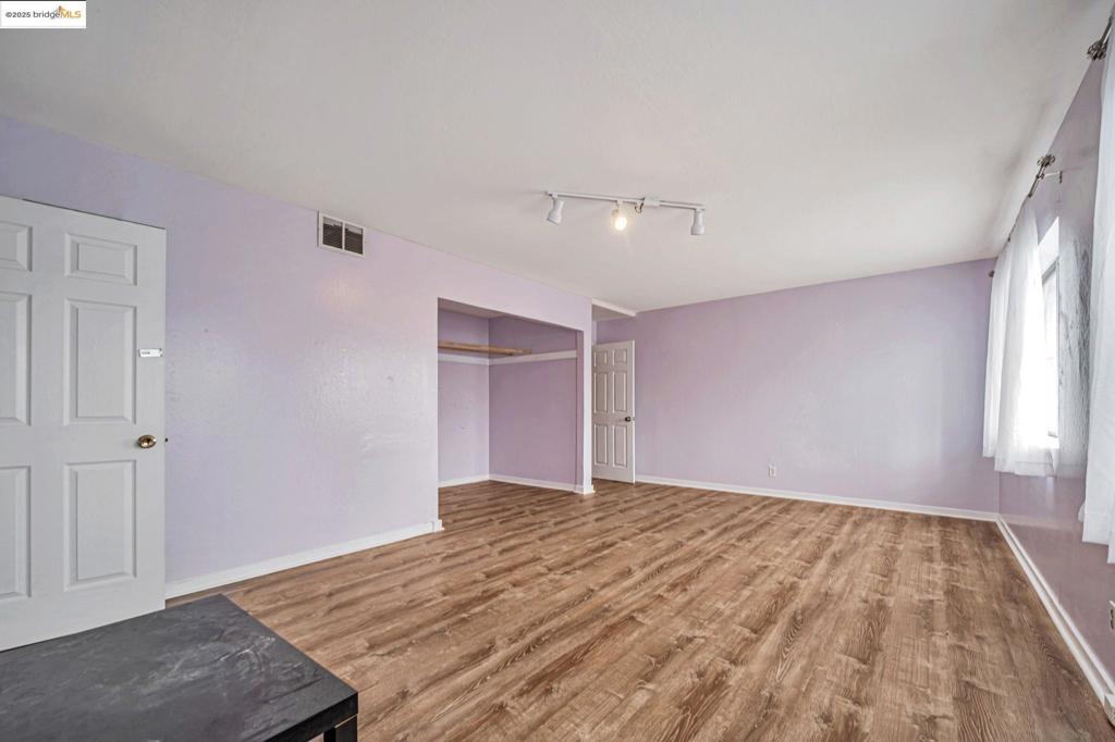 MLS #41112796 image #25