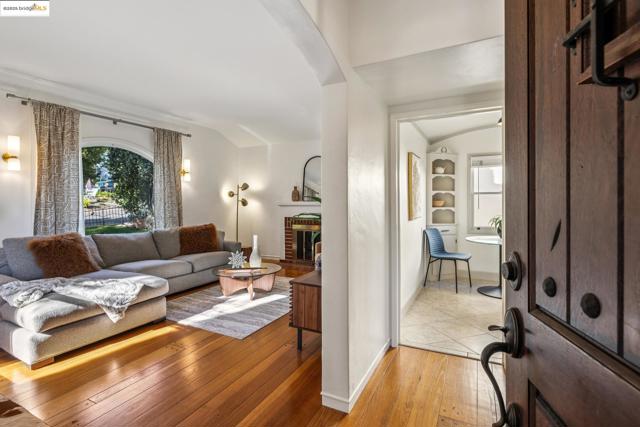 MLS #41112908 image #2