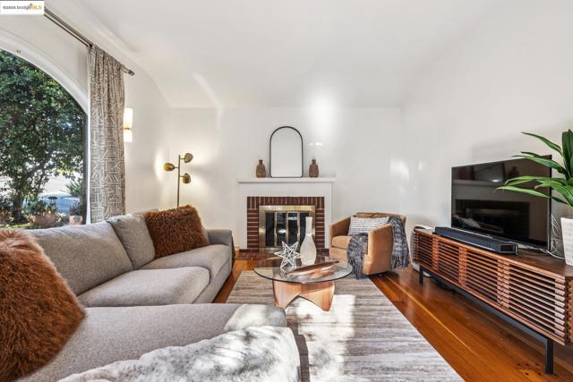 MLS #41112908 image #5