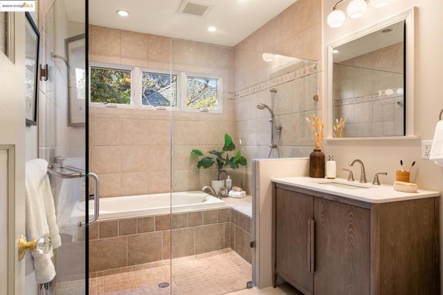MLS #41112913 image #30