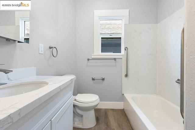 MLS #41113021 image #40