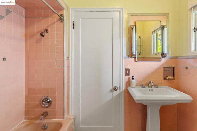 MLS #41114100 image #27