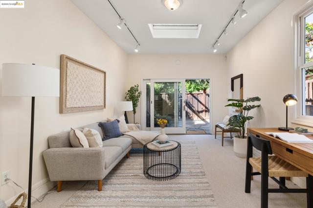 MLS #41114100 image #36