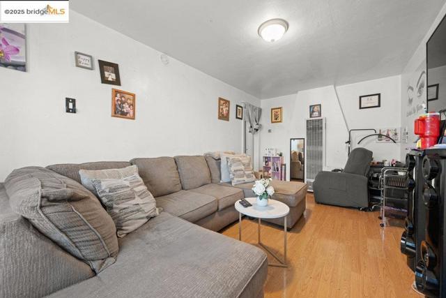 MLS #41114122 image #38