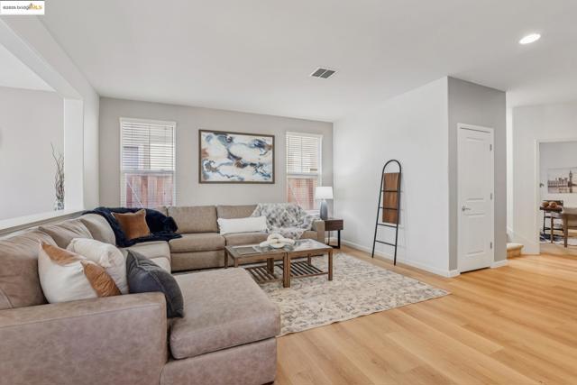 MLS #41114172 image #0