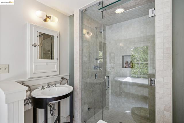 MLS #41114606 image #34