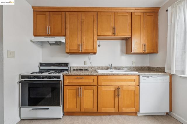 MLS #41114822 image #33