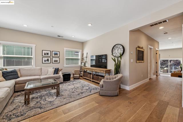 MLS #41114900 image #4