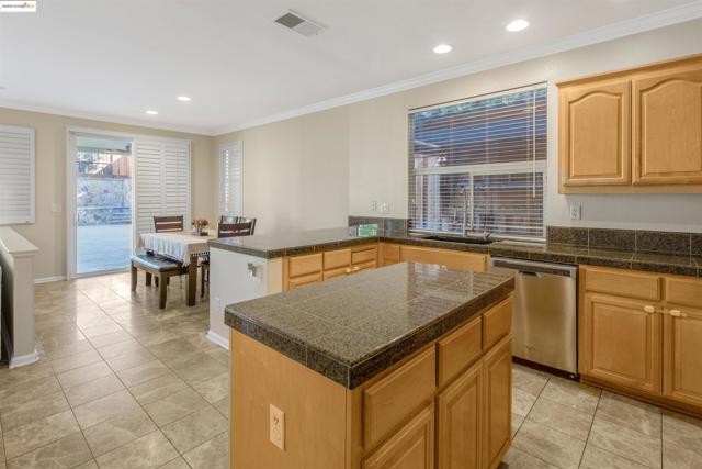 MLS #41115439 image #42