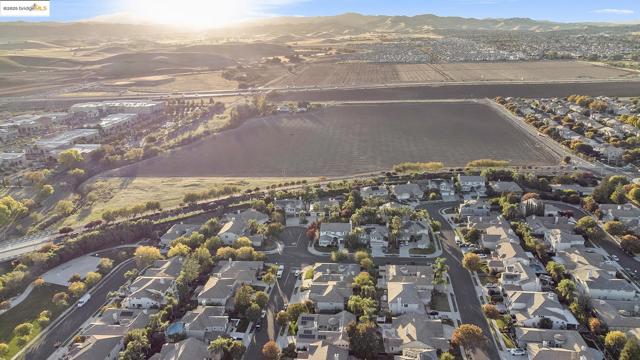 MLS #41115576 image #42