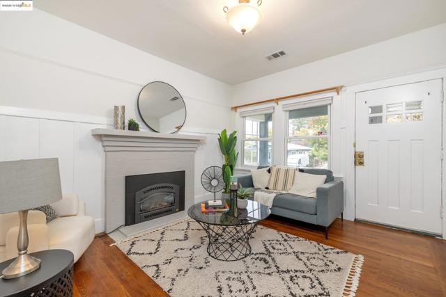 MLS #41115725 image #2