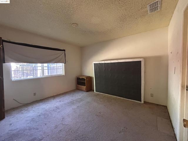 MLS #41115967 image #37