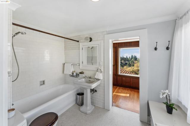 MLS #41116315 image #25