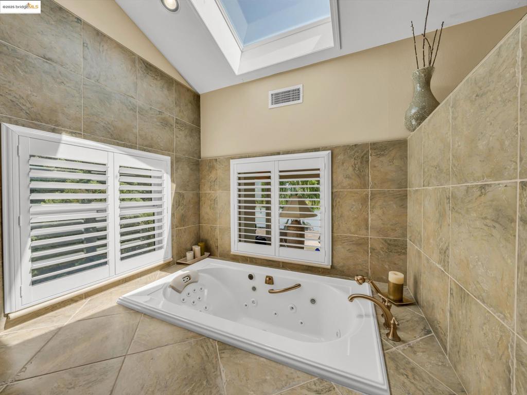 MLS #41116508 image #26