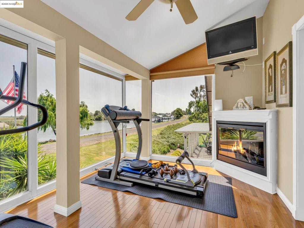 MLS #41116508 image #30