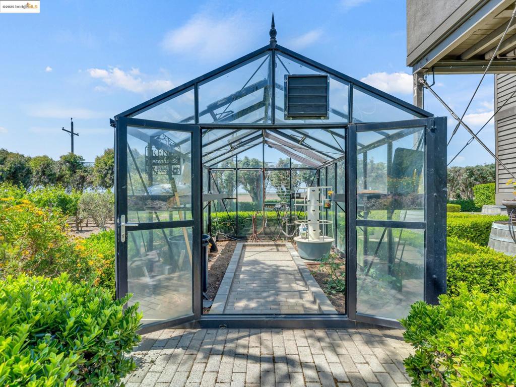 MLS #41116508 image #41