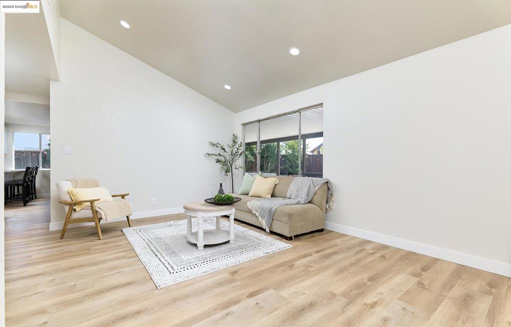 MLS #41117168 image #17