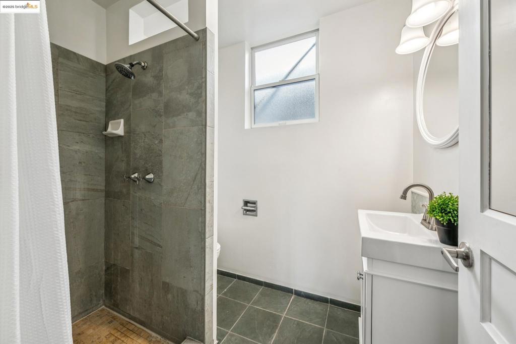 MLS #41117428 image #21