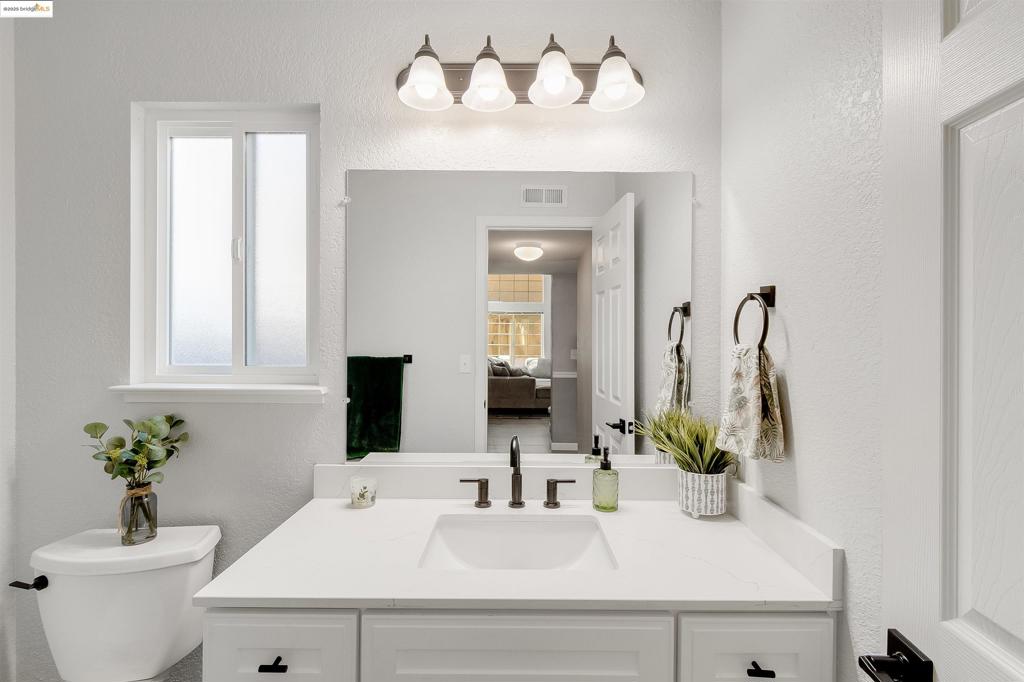 MLS #41117654 image #23