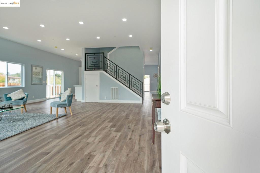 MLS #41117858 image #3