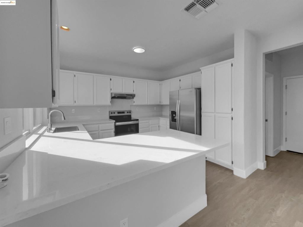 MLS #41118400 image #1