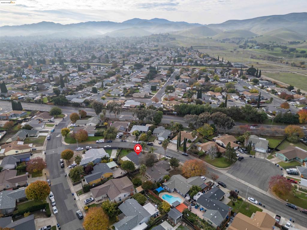 MLS #41119369 image #42