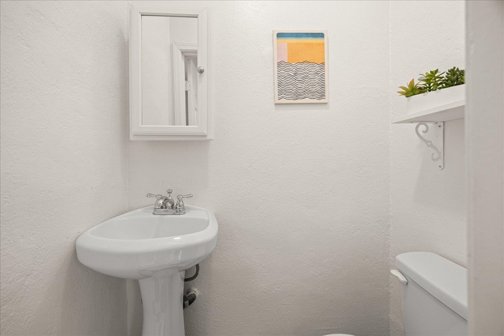 MLS #41121004 image #17