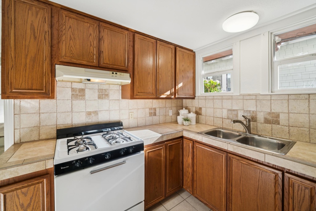 MLS #41121011 image #37