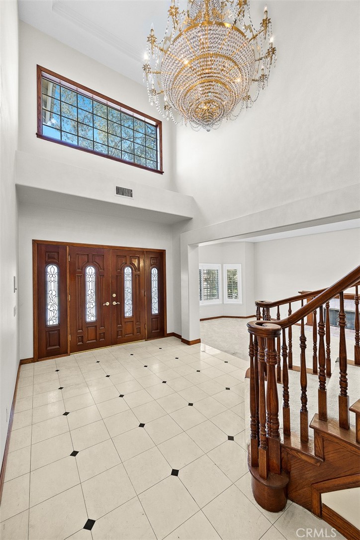 MLS #AR25042650 image #1