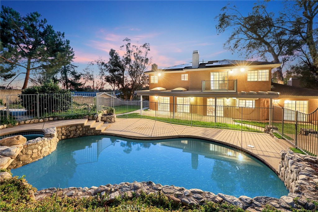 MLS #AR25042650 image #16