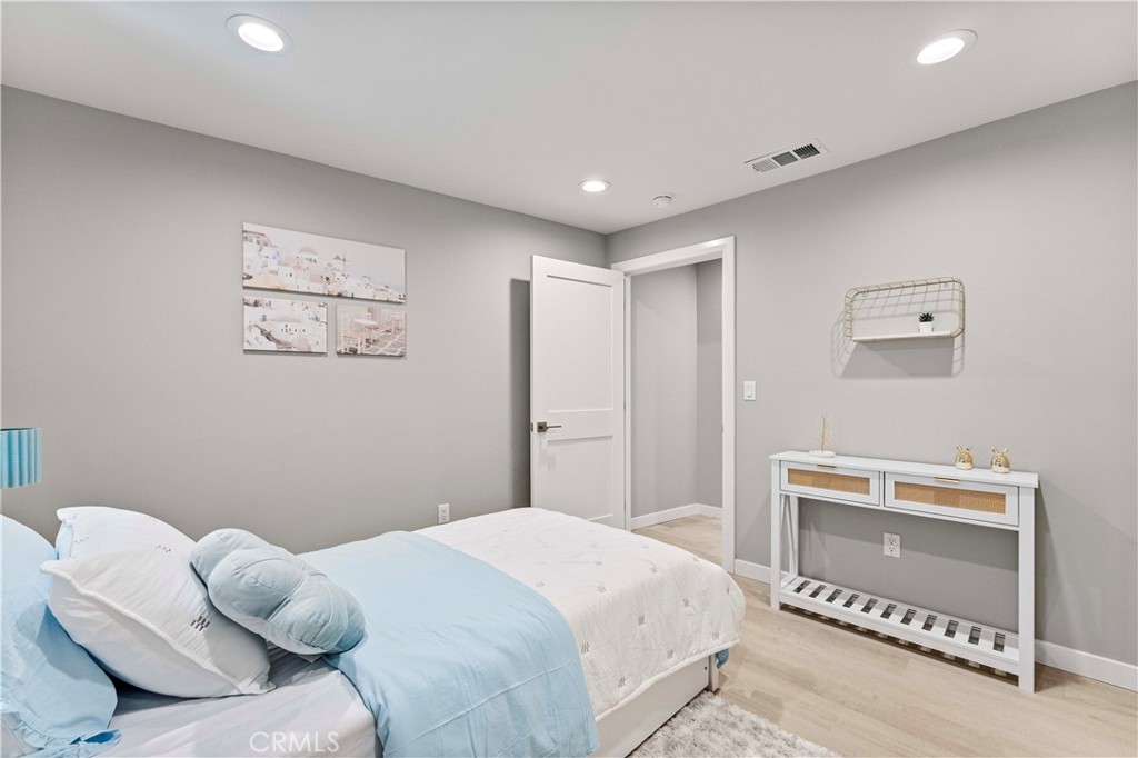 MLS #AR25074880 image #15