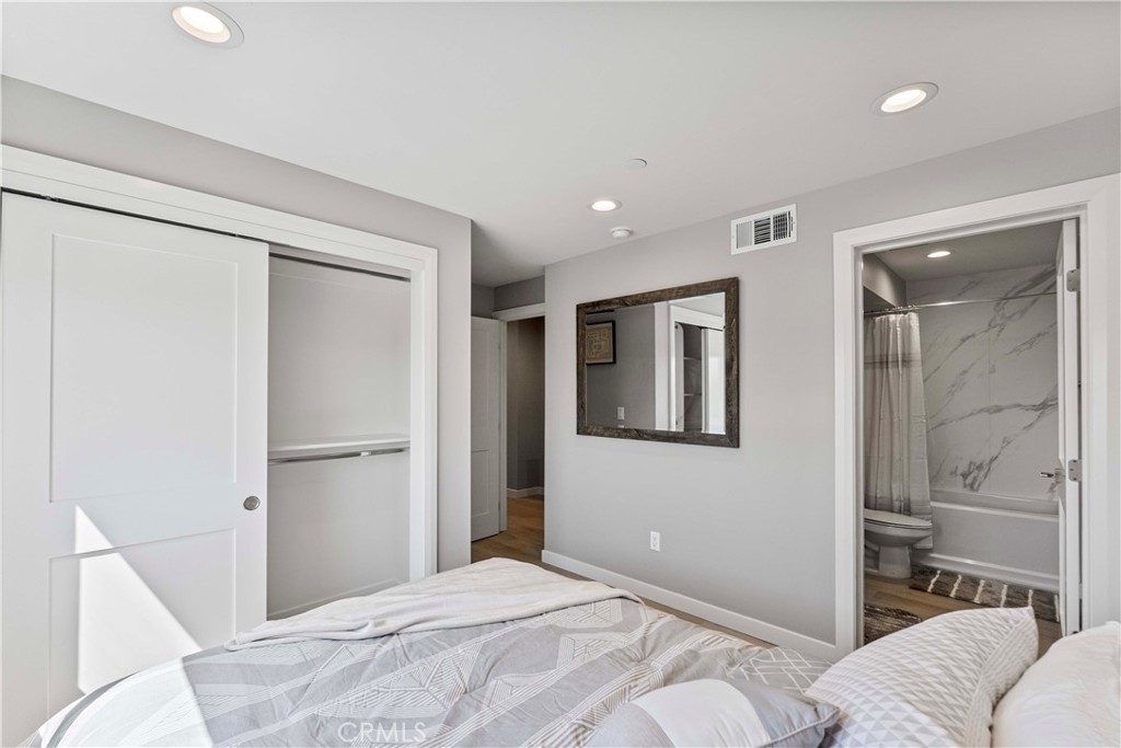 MLS #AR25074880 image #17