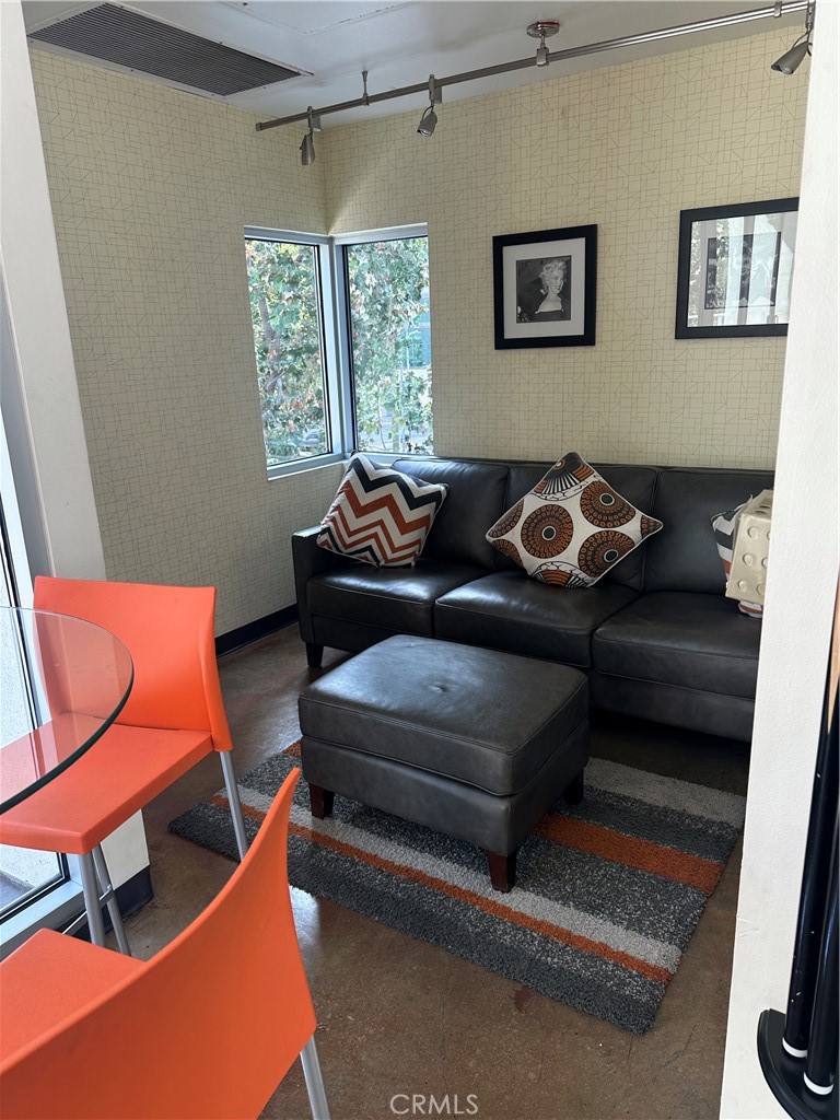 MLS #AR25123420 image #40