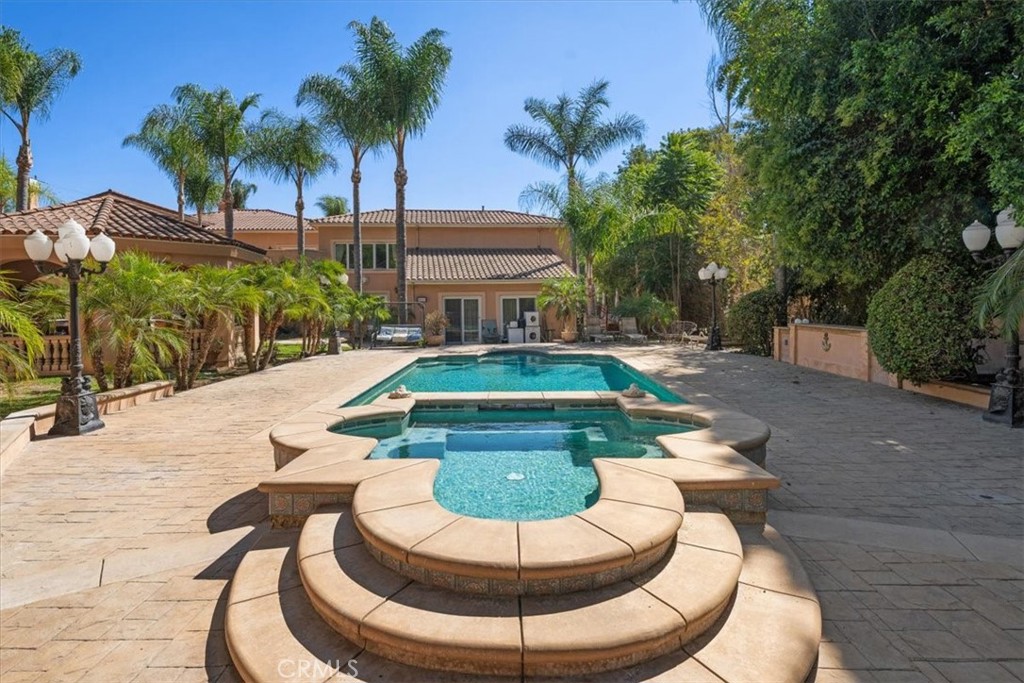 MLS #AR25131915 image #6